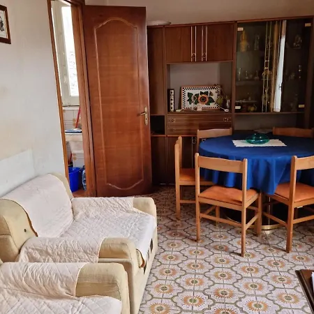 펜션 La Casa Della Zia Concetta *
